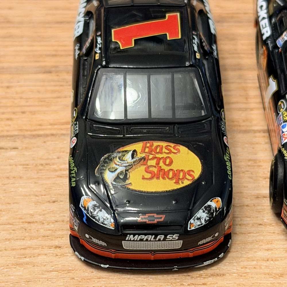 2007 Martin Truex Jr Bass Pro Shops Tracker Boats Chevy Impala & Monte Carlo Car - Picture 5 of 11
